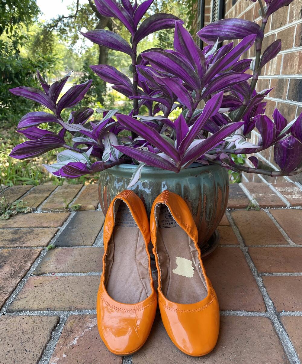 Lucky Brand Orange Patent Leather Scrunch Ballet Flats Women's Size 7